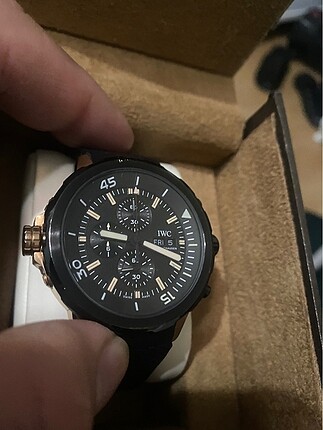 IWC saat