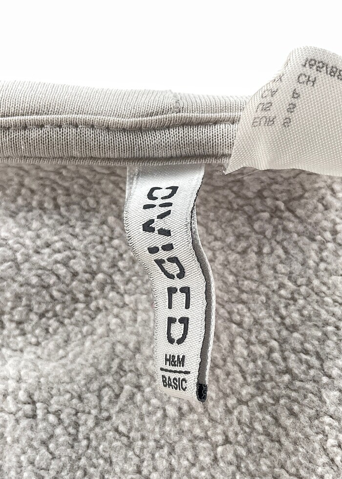 H&M Spor Dış Giyim %70 İndirimli. - Görsel 4