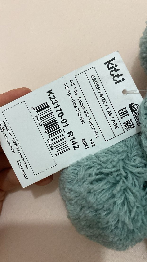 Kitti Gri Örgü Çocuk Atkı Bere Eldiven Seti - Görsel 2