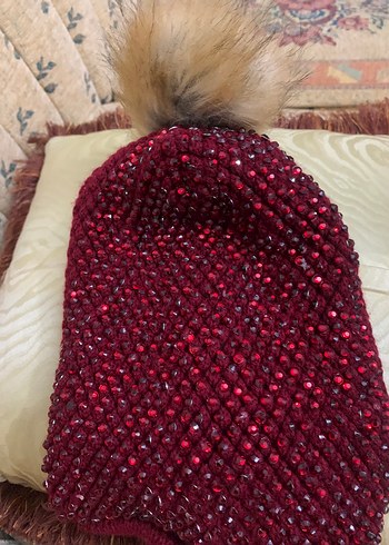 Bordo Parlak Taşlı Örgü Bere - Görsel 3