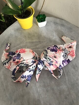 Bikini üstü 38