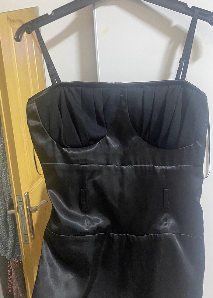 Saten elbise - Görsel 2