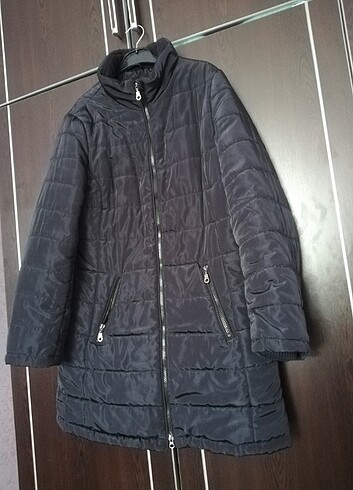 Siyah şişme mont 