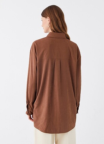Oversize paketinde sıfır gömlek