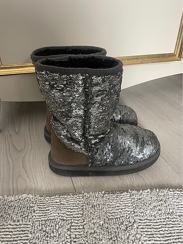 33 Beden gri Renk Kemal Tanca Ugg bot