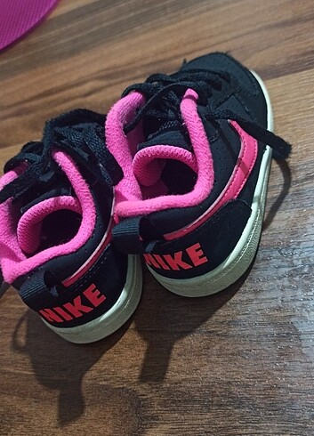 22 Beden Nike Bebek Spor ayakkabı
