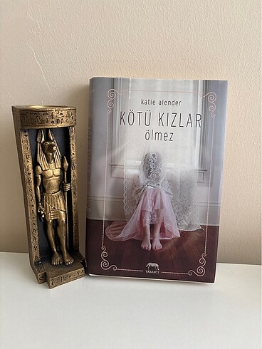 Kötü kızlar ölmez kitap