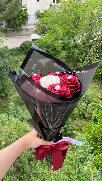 diğer Beden İncili Solmayan Gül Buketi