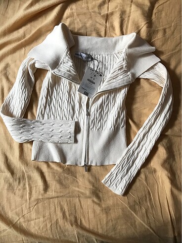 Bershka üst