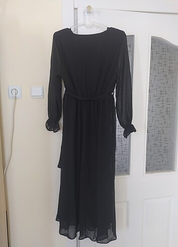 Zara Içi astarlı siyah tül elbise 