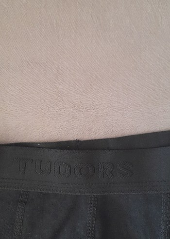 Diğer Siyah Erkek Fitted Boxer (5 adet mevcut)adet fiyatı 100 tl.