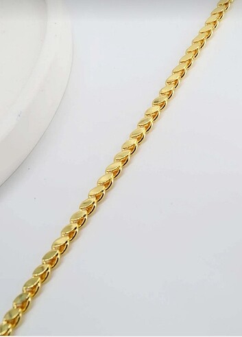 Diğer Çelik Gold Arpa Model Kelepçe