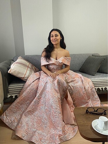 Zara Nişan elbisesi