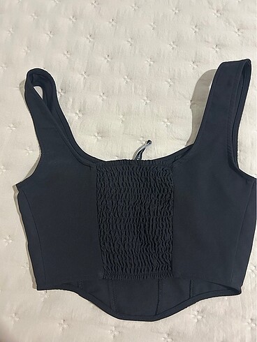 Zara Büstiyer