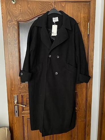 Kadın Siyah Oversize Kaşe Kaban