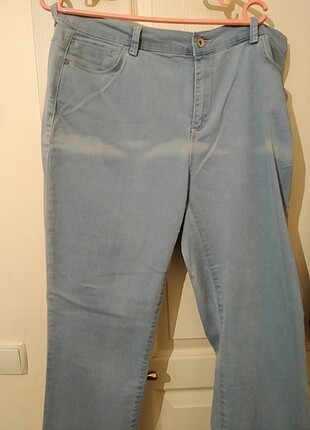 LC Waikiki 44 Beden regular kısa kot pantalon