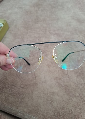 Şeffaf Bej Kadın Gözlük - Görsel 2