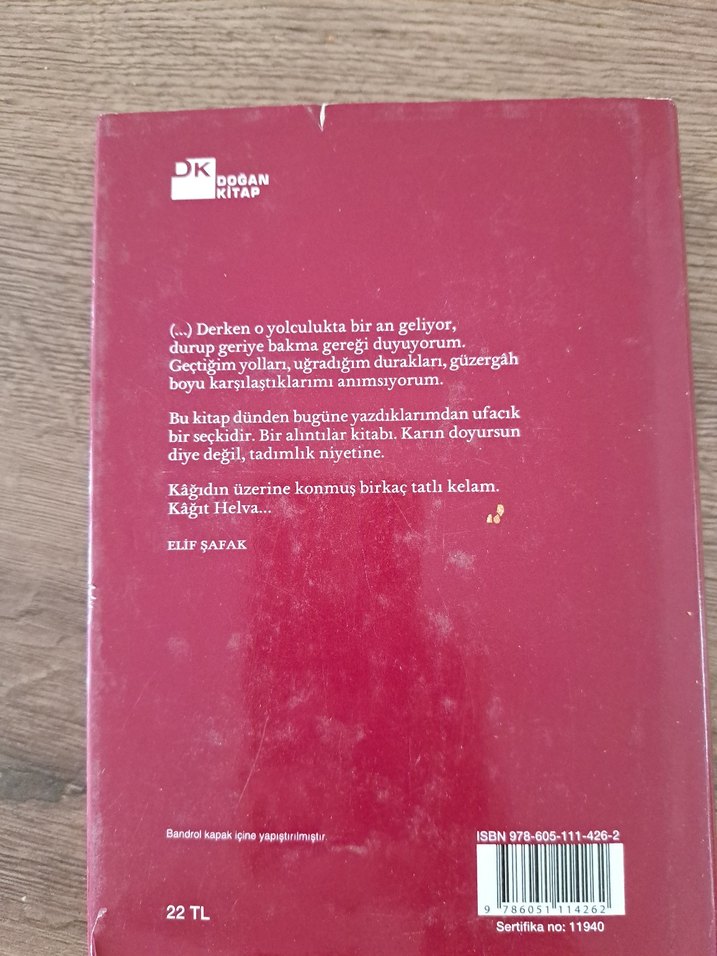 Elif Şafak - Kağıt Helva Alıntılar Kitabı - Görsel 3