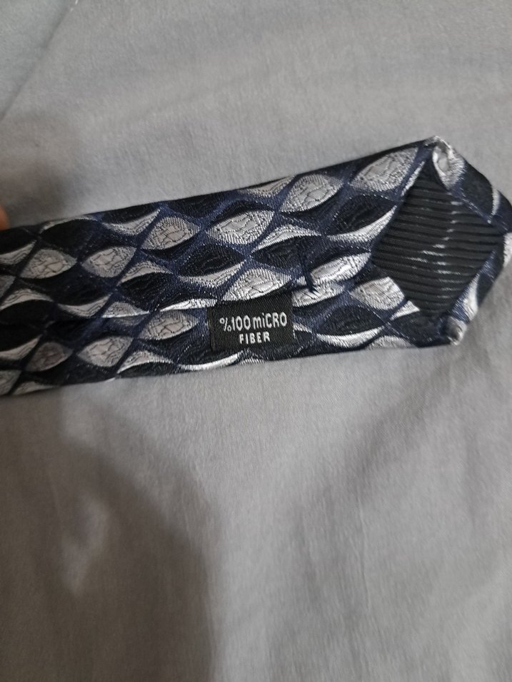 Gri Geometrik Desenli Erkek Kravat - Görsel 5