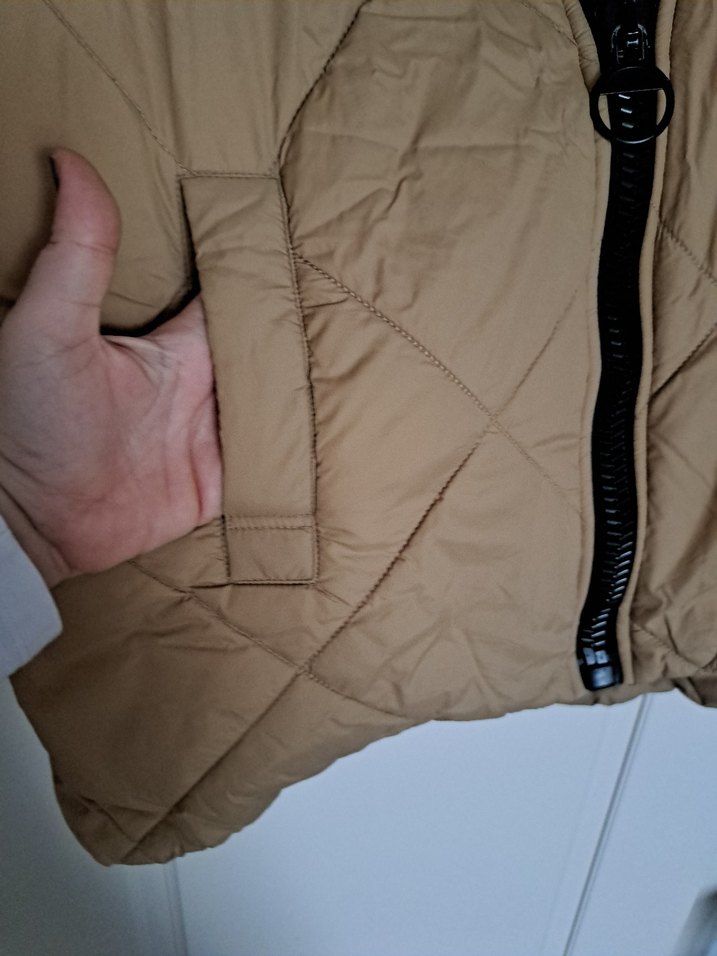 Bej Kapitone Kadın Mont - Görsel 4