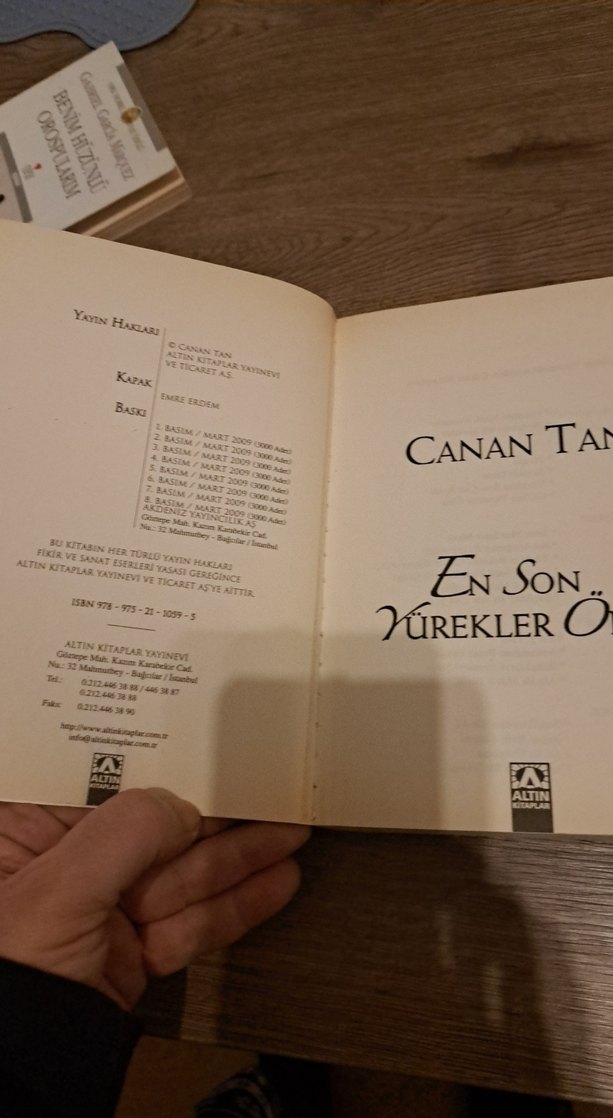 En Son Yürekler Ölür - Canan Tan - Görsel 2