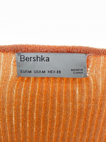 m Beden turuncu Renk Bershka Kısa Elbise %70 İndirimli.