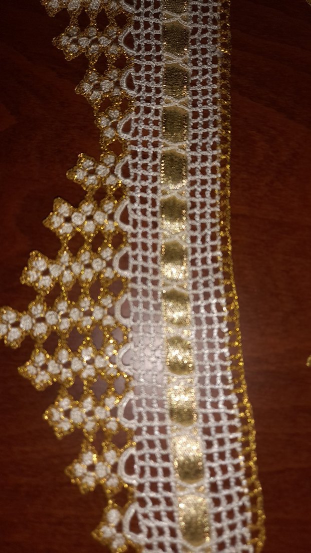 Nakışlı Beyaz Havlu - Görsel 2