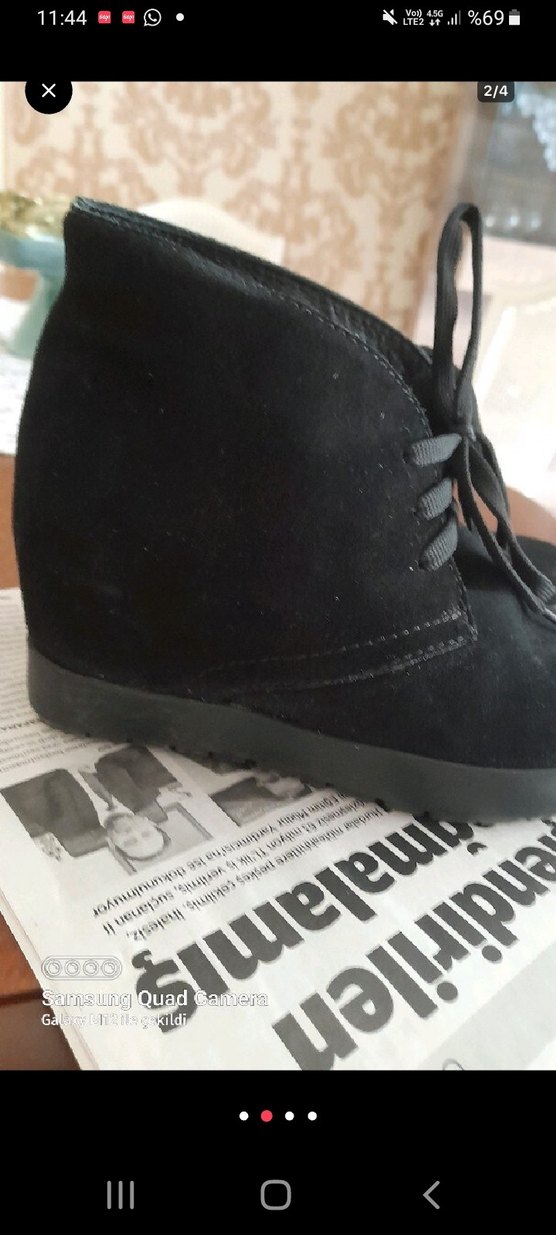 Siyah Süet Kadın Dolgu Topuk Bot - Görsel 3