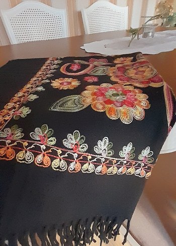 Boncuk İşlemeli Bohem Kadın Şal - Görsel 2