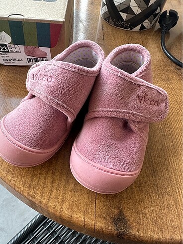 23 Beden pembe Renk Vicco ayakkabı