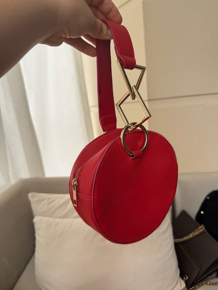 İpekyol Kırmızı Deri Yuvarlak Kadın Çanta - Görsel 3