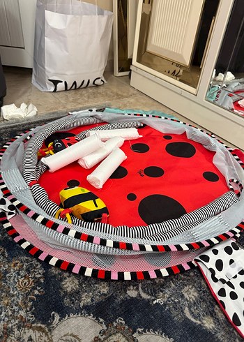 Renkli Uğur Böceği Desenli Bebek Oyun Halısı - Görsel 10