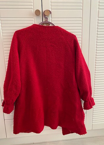 Kırmızı Cepli Kadın Kaban - Görsel 2