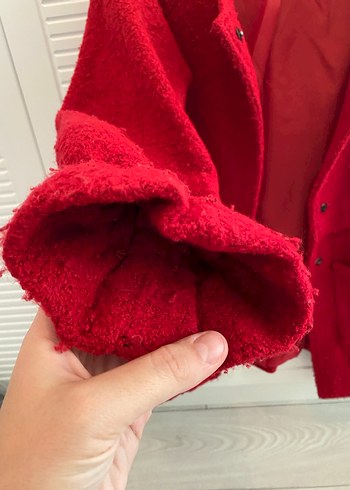 Kırmızı Cepli Kadın Kaban - Görsel 5