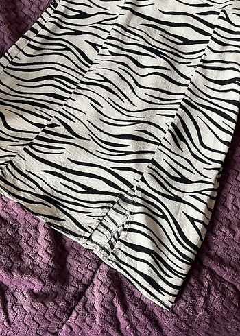 Bershka Zebra Desenli Mini Elbise - Görsel 2