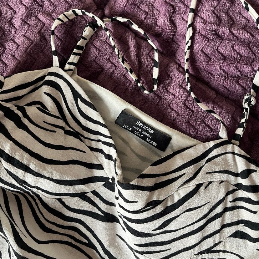 Bershka Zebra Desenli Mini Elbise - Görsel 4