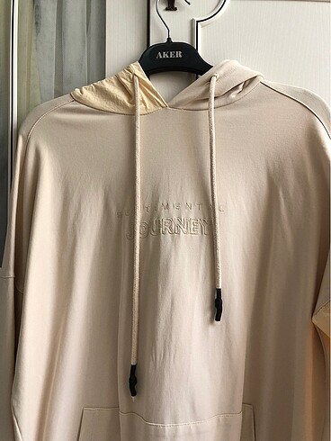 universal Beden manuka sweat
