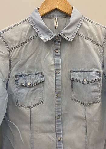 Stradivarius M Yıkama Efektli Kadın Açık Mavi Jean Gömlek - Görsel 6