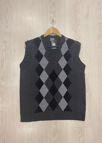 Gri V Yaka Baklava Desenli Erkek Süveter - Görsel 9