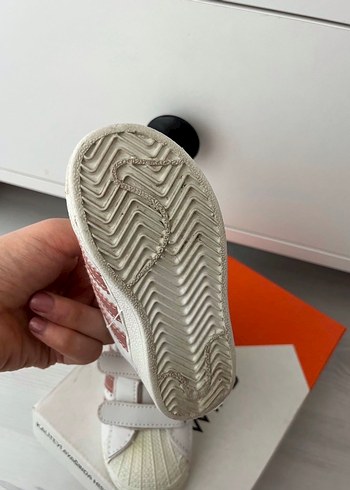 Kız Çocuk Beyaz Cırtlı Spor Ayakkabı - Görsel 3