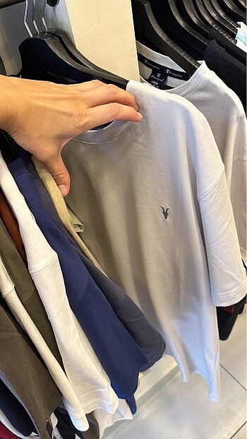 T shirt