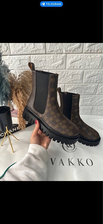 Vakko Bot 36-40