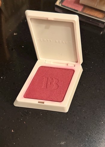 Fenty Beauty Allık - Görsel 3