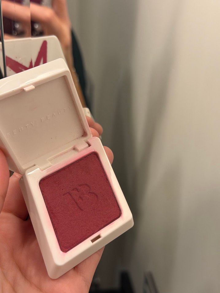 Fenty Beauty Allık - Görsel 4