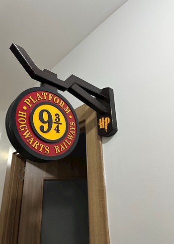 Retro Altın Platform 9 3/4 Hogwarts Rozeti - Görsel 2