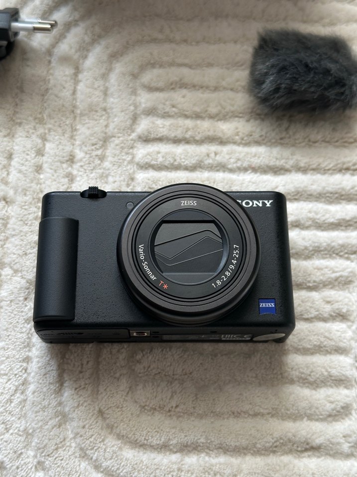 Sony Zv1 Zeiss Lens Kamera Sıfır Kondisyon - Görsel 4
