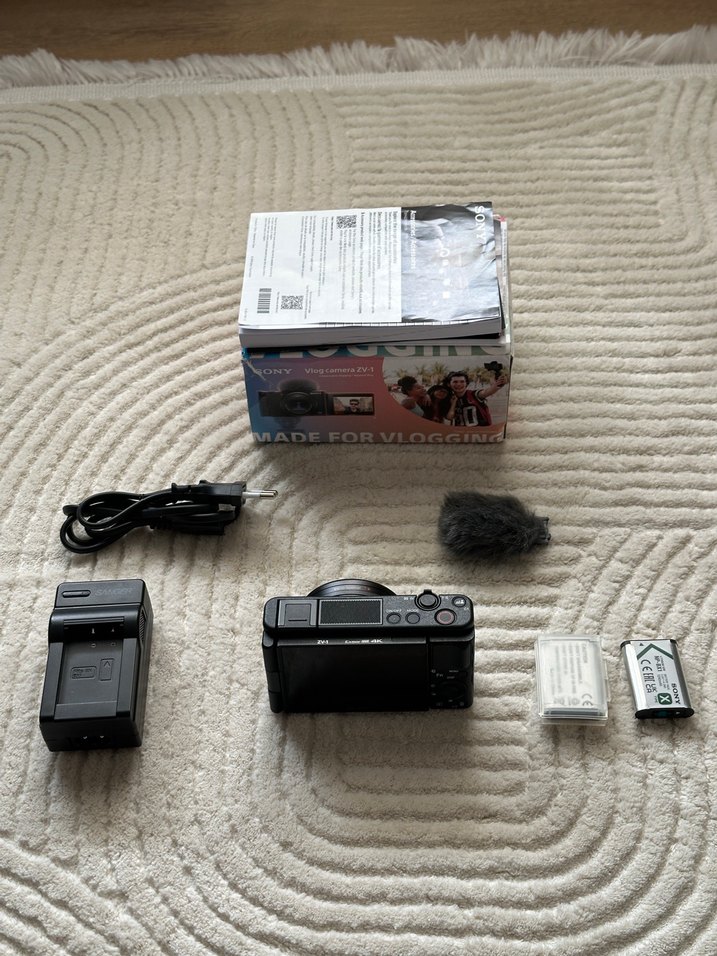 Sony Zv1 Zeiss Lens Kamera Sıfır Kondisyon - Görsel 2