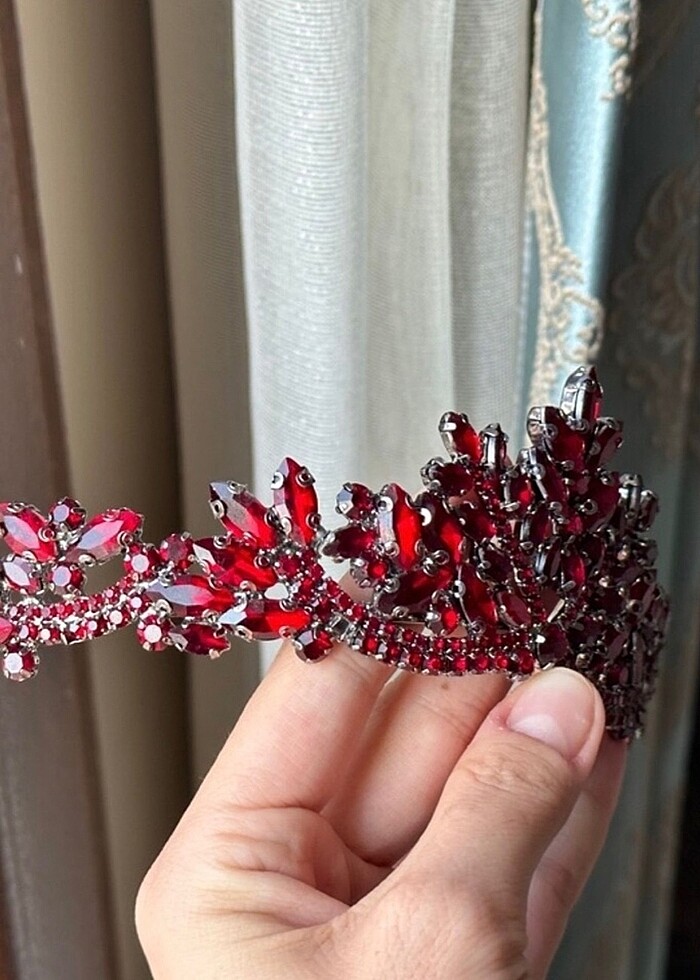 Kınalık Taç - Görsel 3