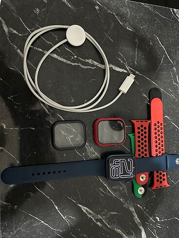 Beden Renk Apple Watch 7 45 mm Gps