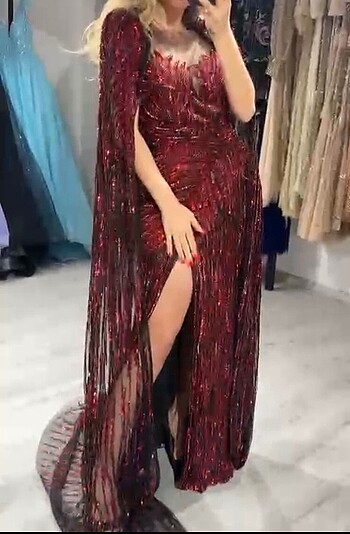 Kırmızı pul payet kırmızı inci işlemeli şık abiye